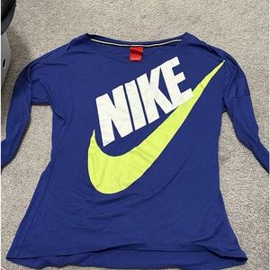 Nike loose fit casual long tee